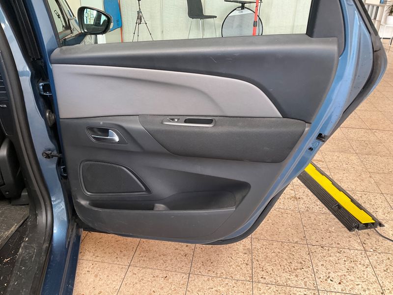 Citroen C4 Picasso 1.6 Blue-HDi Seduction 2016 – снимка 39