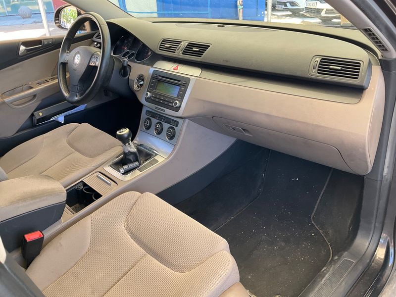 Volkswagen Passat 2.0 TDI Advance 2006 – снимка 3