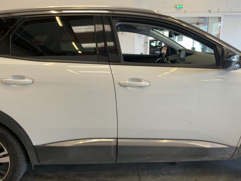 Peugeot 3008 1.5 Blue-HDi Allure Business 2018 – снимка 10