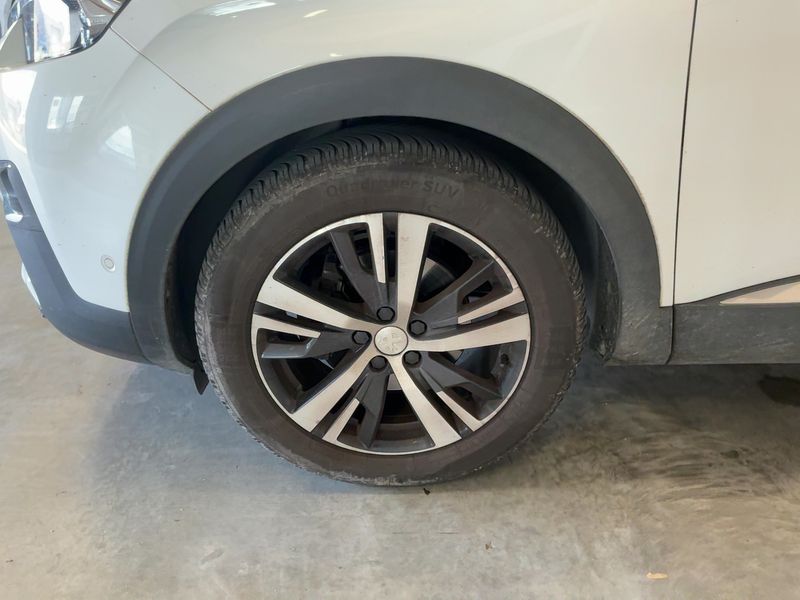 Peugeot 3008 1.5 Blue-HDi Allure Business 2018 – снимка 3