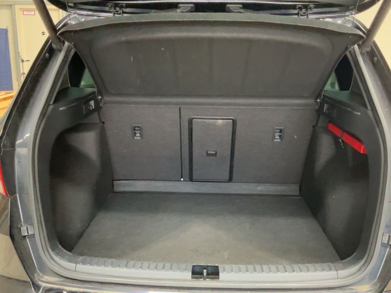 Seat Ateca 2.0 TSI Xcellence 4Drive 2020 – снимка 15