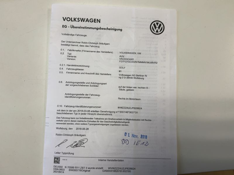 Volkswagen Golf VII 2.0 TDI GTD BlueMotion Tech 2018 – снимка 21