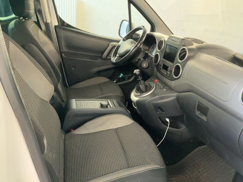 Peugeot Partner 1.6 Blue-HDi Allure 2017 – снимка 16
