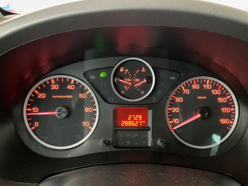 Peugeot Partner 1.6 Blue-HDi Allure 2017 – снимка 18