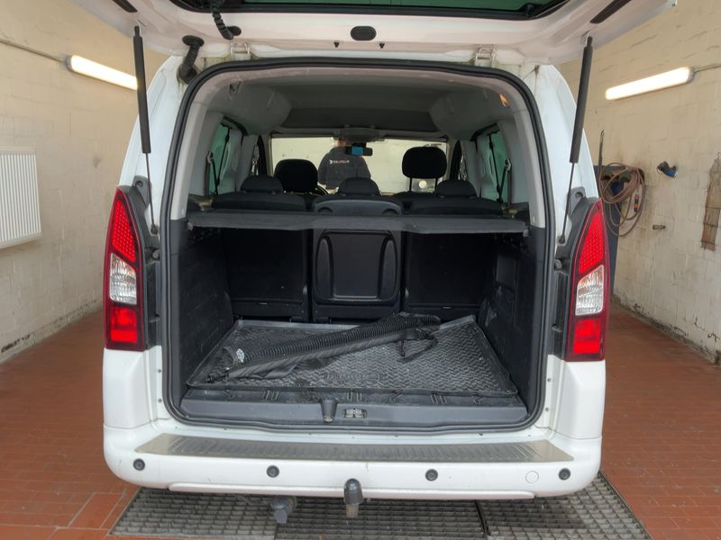 Peugeot Partner 1.6 Blue-HDi Allure 2017 – снимка 15