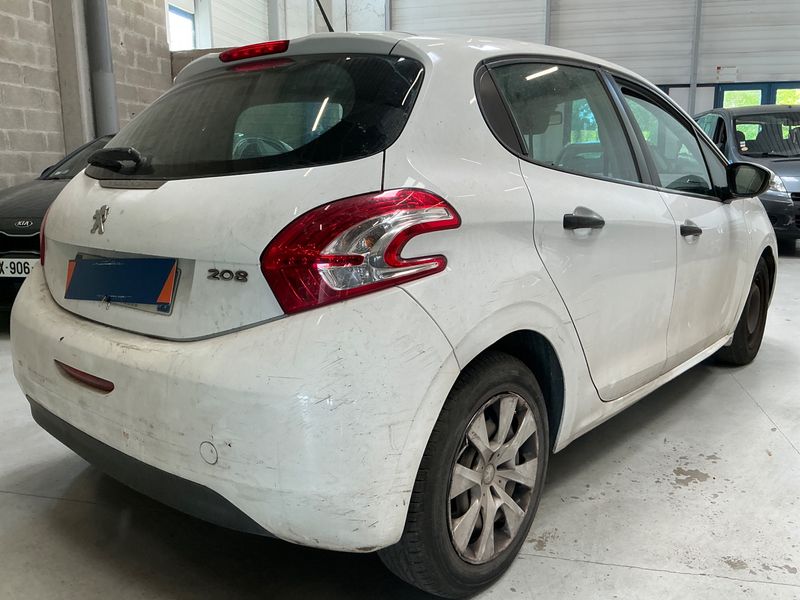 Peugeot 208 1.4 HDi Affaire Pack CD Clim 2014 – снимка 2