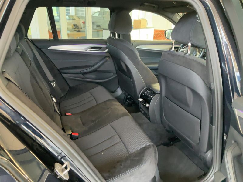 BMW 5er 530d Mild-Hybrid xDrive M Sport 2021 – снимка 19