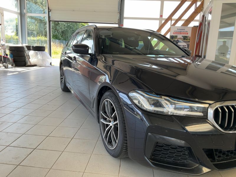 BMW 5er 530d Mild-Hybrid xDrive M Sport 2021 – снимка 12