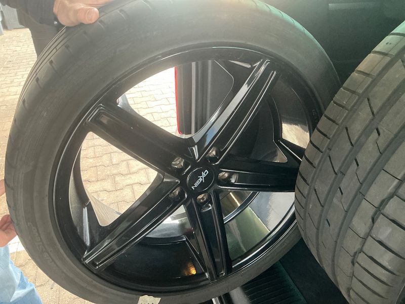 Volkswagen T6 Multivan 2.0 TDI Edition 4Motion 2017 – снимка 15