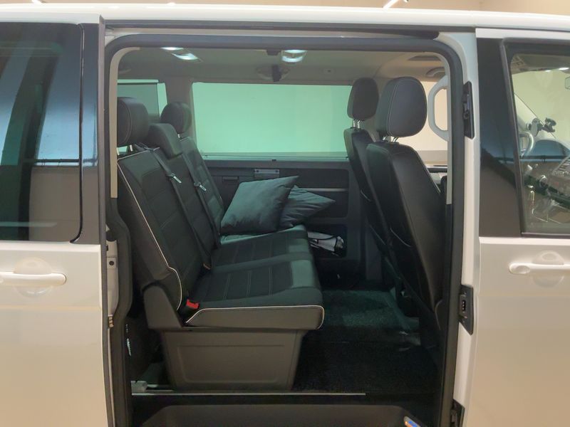Volkswagen T6 Multivan 2.0 TDI Edition 4Motion 2017 – снимка 20