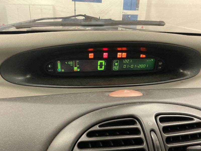 Citroen Xsara Picasso 1.6 Attraction 2003 – снимка 4