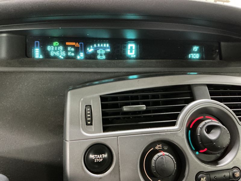 Renault Scenic 1.5 dCi Latitude 2007 – снимка 4