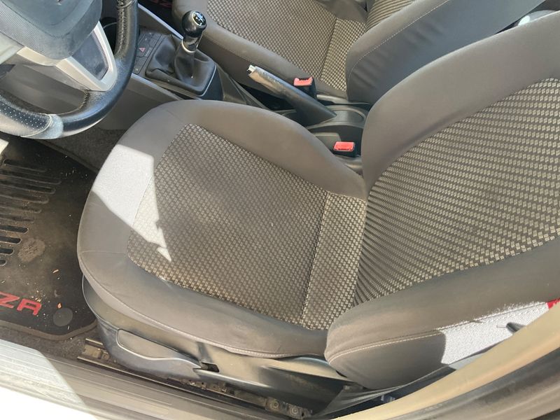 Seat Ibiza 1.6 TDI Good Stuff 2010 – снимка 30