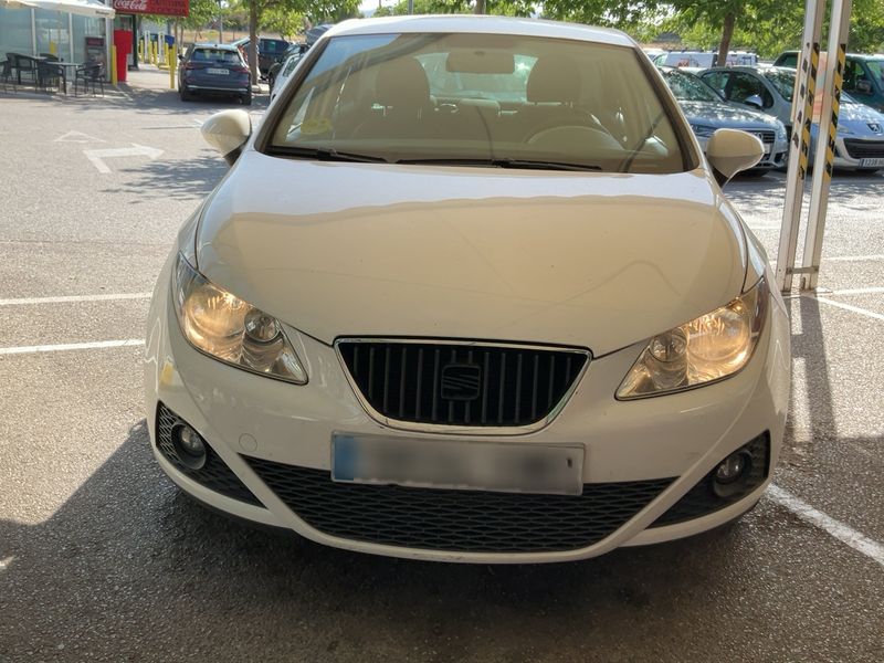 Seat Ibiza 1.6 TDI Good Stuff 2010 – снимка 14