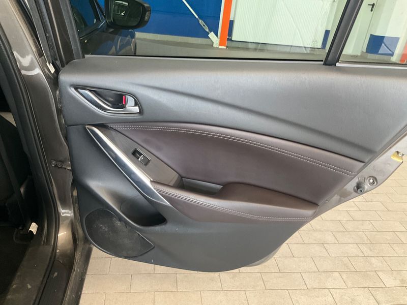 Mazda 6 2.2 Turbodiesel Sports-Line 2015 – снимка 25