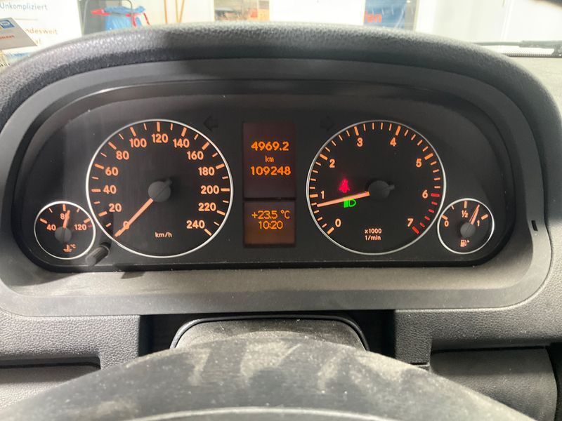 Mercedes-Benz A-Klasse A 150 Classic 2009 – снимка 4