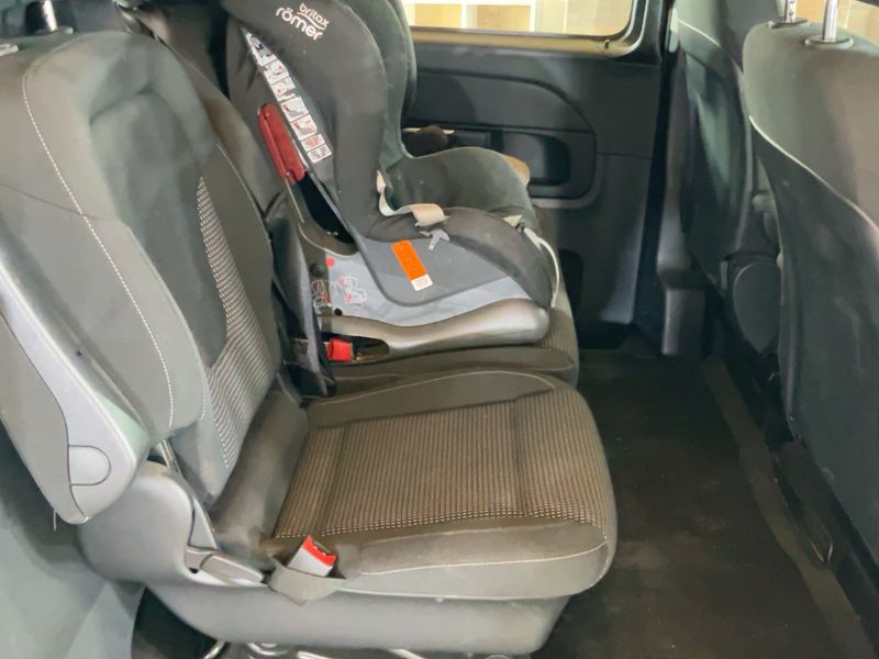 Mercedes-Benz V-Klasse V 250 d 4MATIC lang 2021 – снимка 19