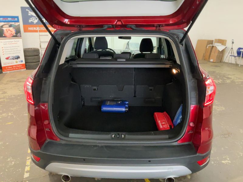 Ford Kuga 2.0 TDCi Cool&Connect 2019 – снимка 15