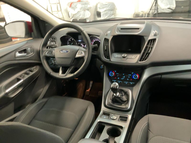 Ford Kuga 2.0 TDCi Cool&Connect 2019 – снимка 17