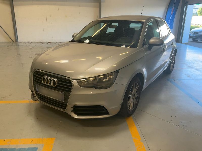Audi A1 Sportback 1.6 TDI Attraction 2014 – снимка 1