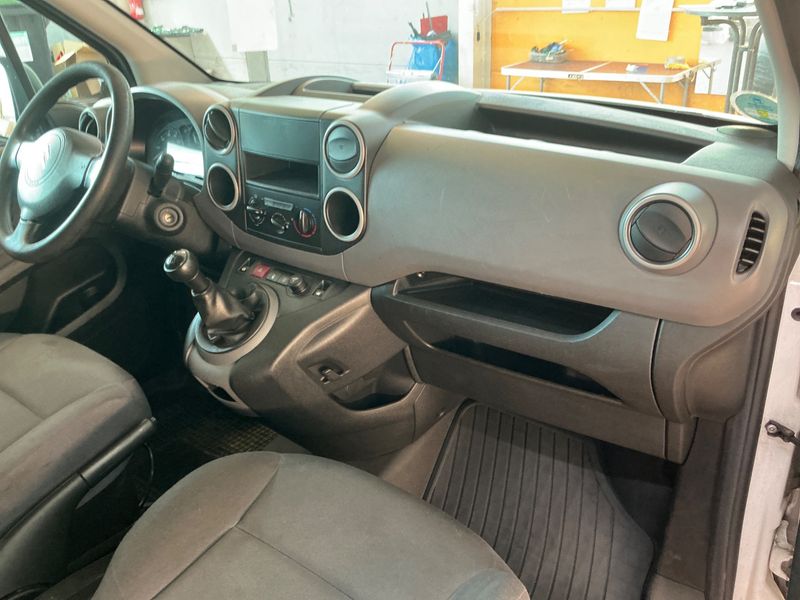 Citroen Berlingo 1.6 Profi L1 2016 – снимка 29