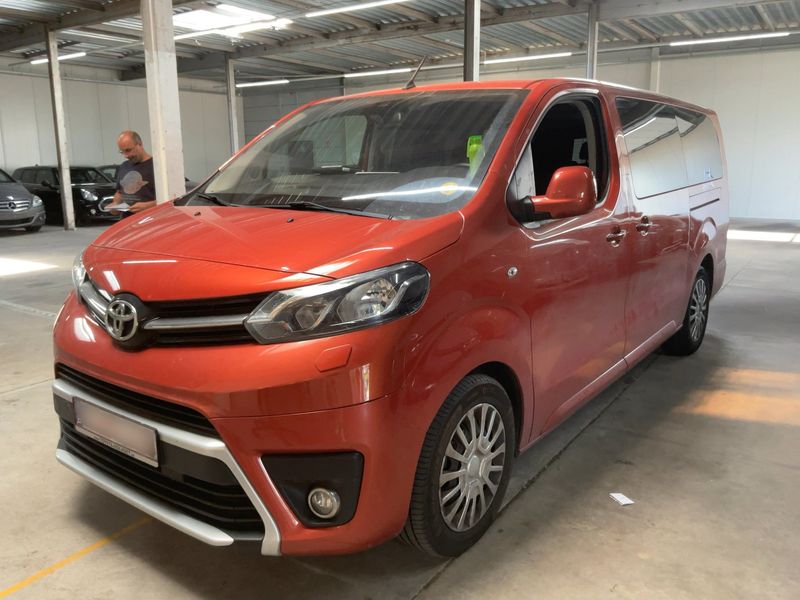 Toyota ProAce Verso 2.0 D-4D L2 Family 2023 – снимка 1