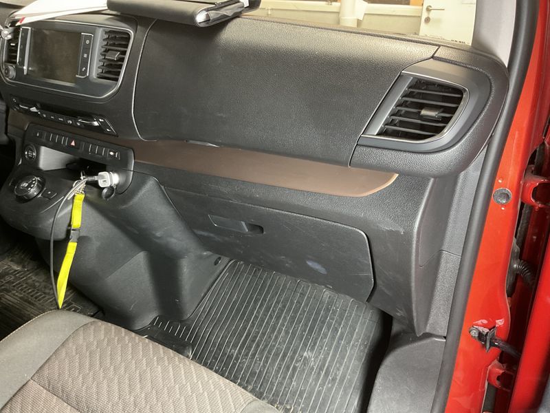 Toyota ProAce Verso 2.0 D-4D L2 Family 2023 – снимка 30