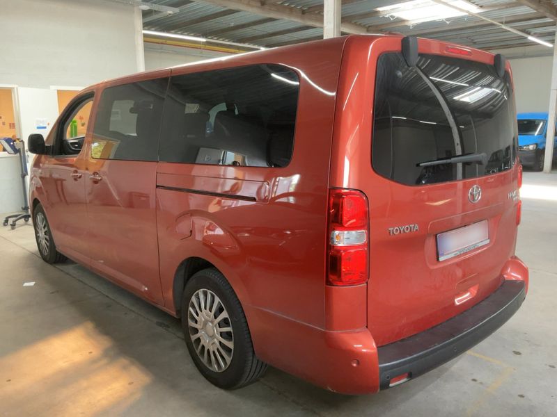 Toyota ProAce Verso 2.0 D-4D L2 Family 2023 – снимка 6