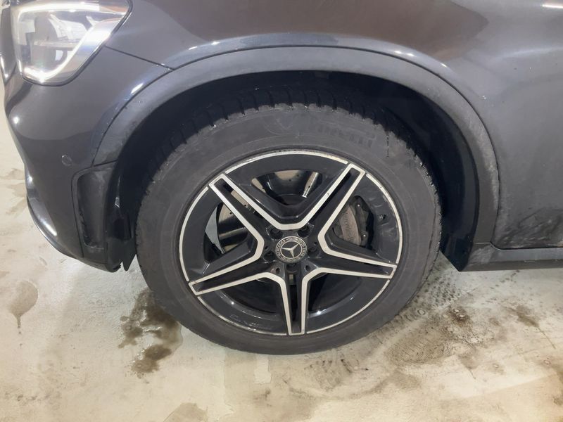 Mercedes-Benz GLC-Klasse GLC 220 d 4Matic AMG Line 2021 – снимка 3