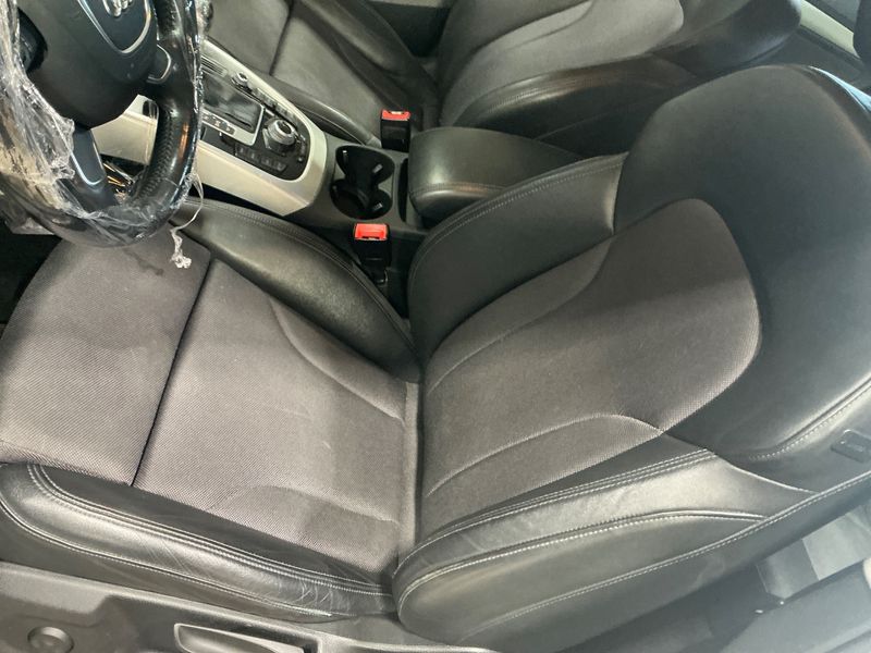 Audi Q5 2.0 TDI quattro 2016 – снимка 39