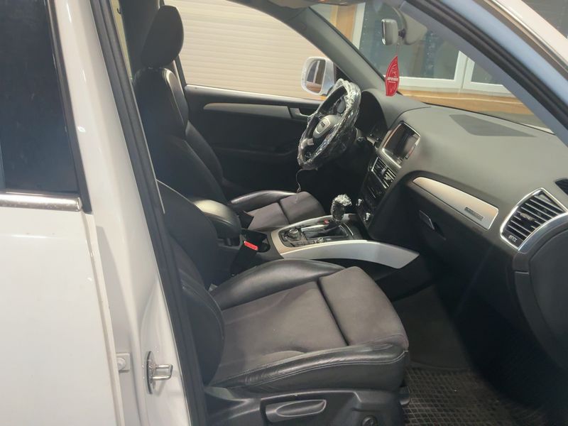 Audi Q5 2.0 TDI quattro 2016 – снимка 16