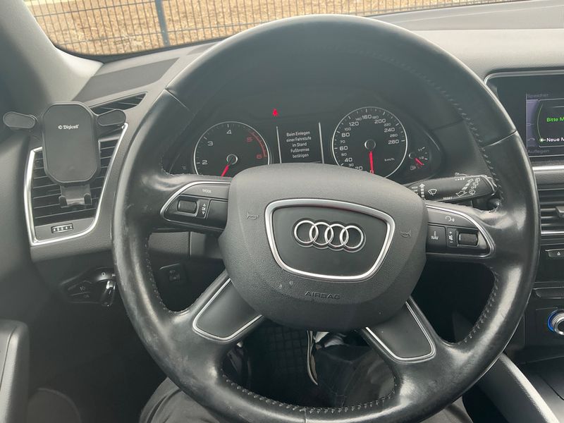 Audi Q5 2.0 TDI quattro 2016 – снимка 40