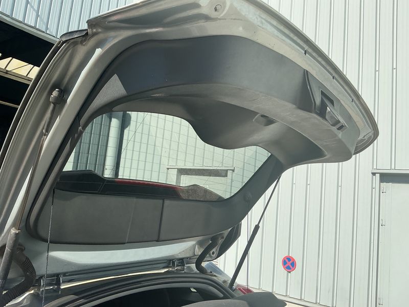 Volvo V40 1.6 D2 Momentum 2013 – снимка 31
