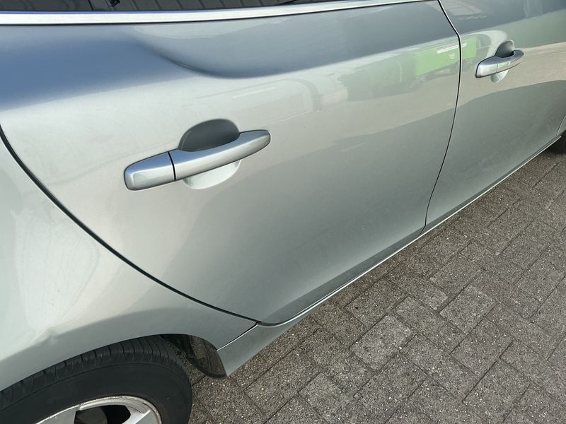 Volvo V40 1.6 D2 Momentum 2013 – снимка 24