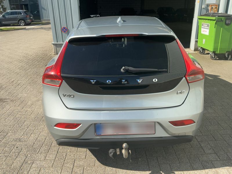 Volvo V40 1.6 D2 Momentum 2013 – снимка 7