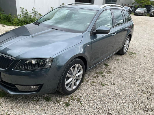 Skoda Octavia 1.6 TDI Joy 2017 – снимка 2