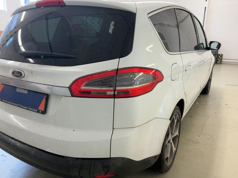 Ford S-Max 2.0 TDCi Titanium 2011 – снимка 8