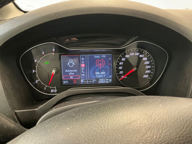 Ford S-Max 2.0 TDCi Titanium 2011 – снимка 19