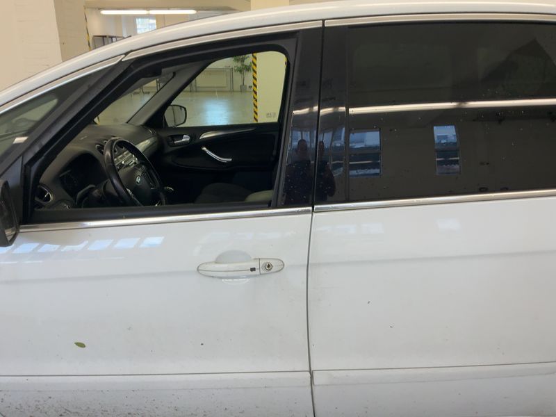 Ford S-Max 2.0 TDCi Titanium 2011 – снимка 4