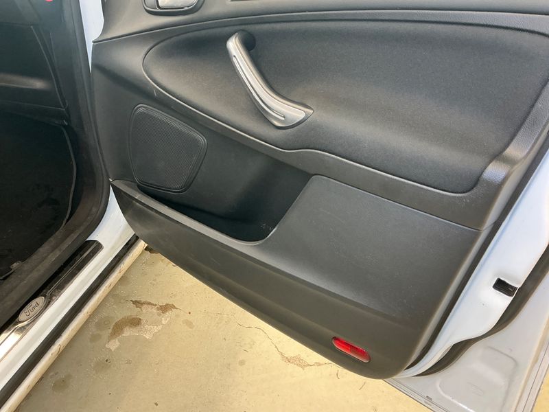 Ford S-Max 2.0 TDCi Titanium 2011 – снимка 23