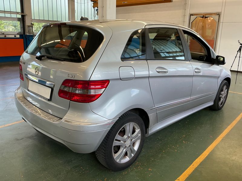 Mercedes-Benz B-Klasse B 200 CDI Standard 2010 – снимка 2