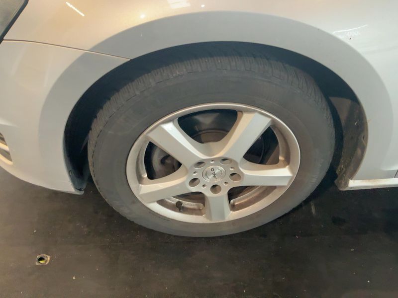 Volkswagen Golf VII 1.6 TDI Trendline BlueMotion Tech 2013 – снимка 3