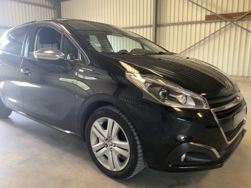 Peugeot 208 1.2 PureTech Style 2016 – снимка 12