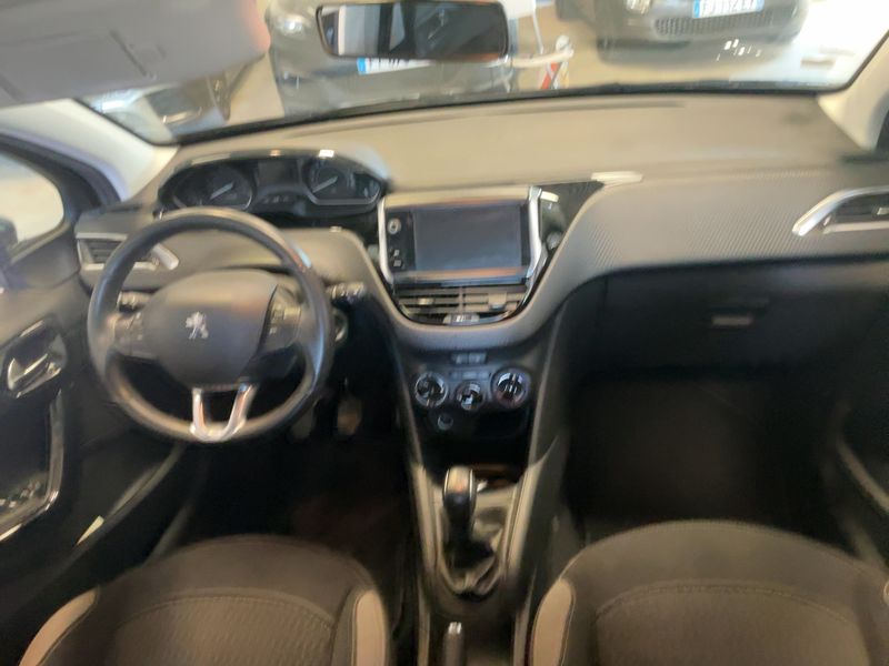 Peugeot 208 1.2 PureTech Style 2016 – снимка 17