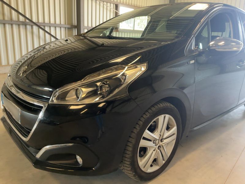 Peugeot 208 1.2 PureTech Style 2016 – снимка 2