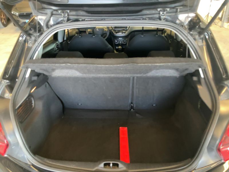 Peugeot 208 1.2 PureTech Style 2016 – снимка 15