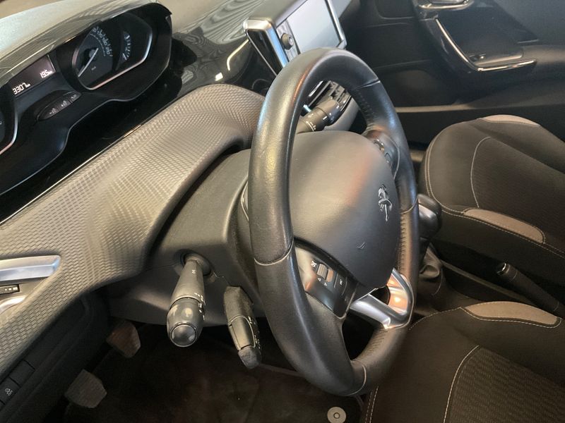 Peugeot 208 1.2 PureTech Style 2016 – снимка 28