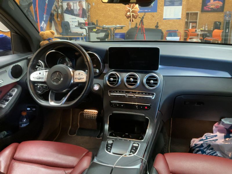 Mercedes-Benz GLC-Klasse GLC 300 d 4Matic AMG Line 2019 – снимка 18