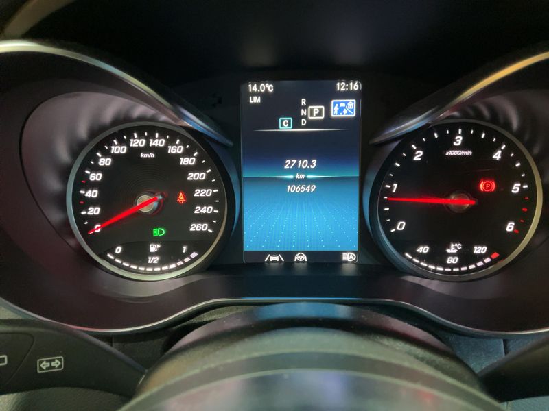 Mercedes-Benz GLC-Klasse GLC 300 d 4Matic AMG Line 2019 – снимка 19