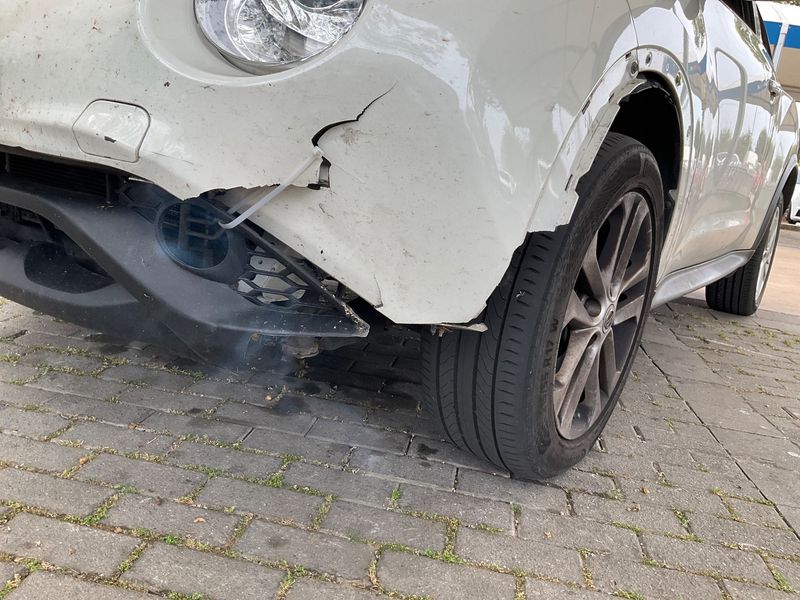 Nissan Juke 1.2 Tekna 2016 – снимка 31